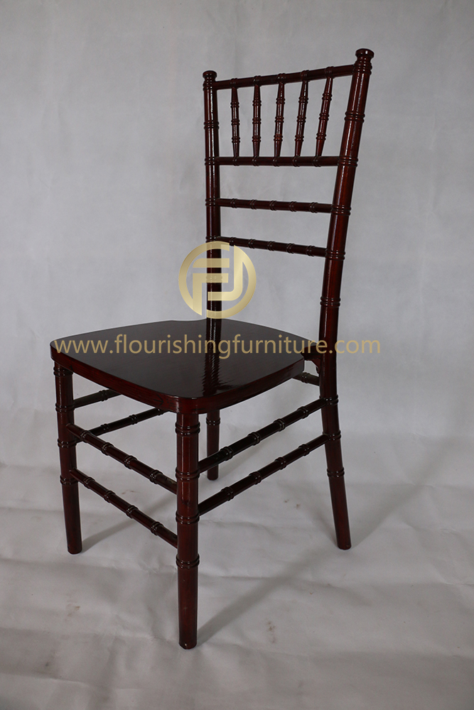 Stackable Black wood chiavari tiffany chair