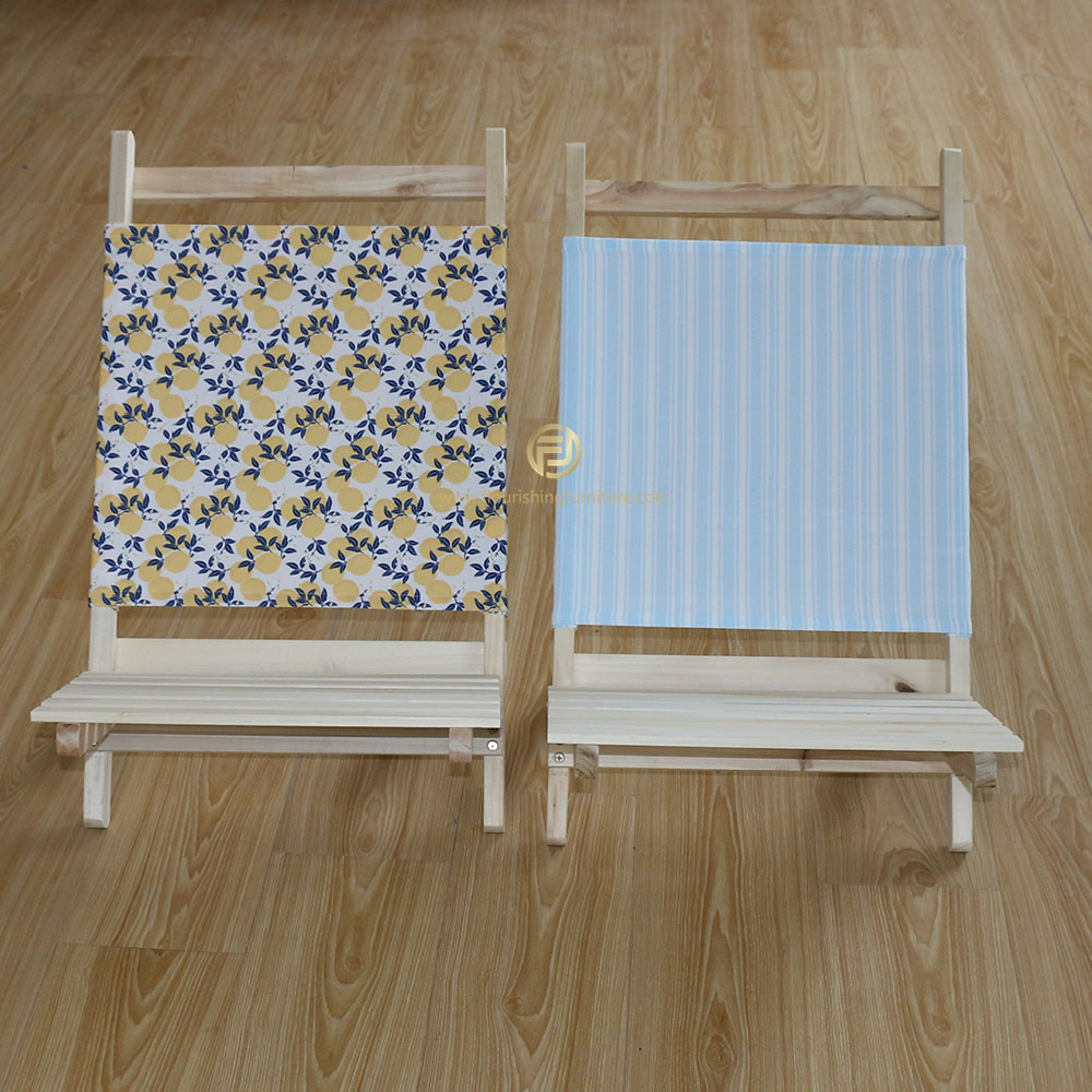 Wooden beach chair for kid